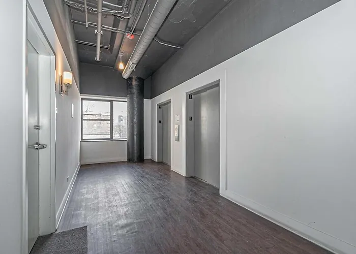 Group-friendly 5br Near Mccormick - Sleeps 12 *