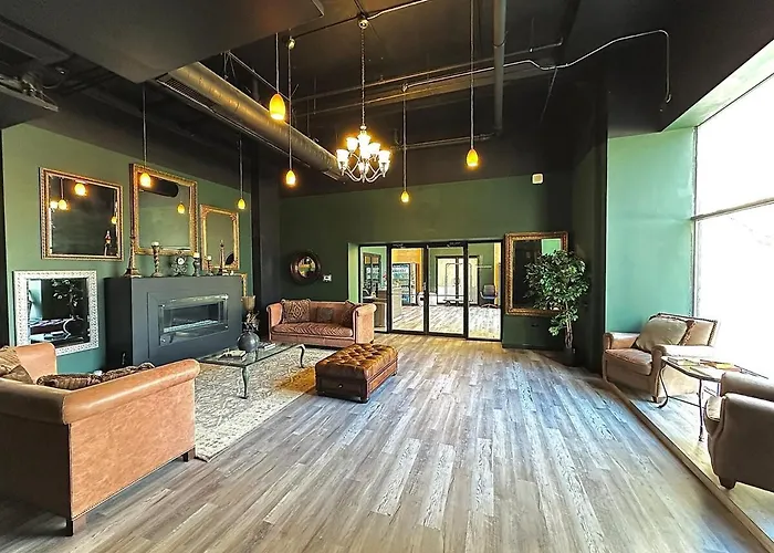 Group-friendly 5br Near Mccormick - Sleeps 12