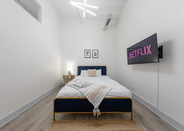 Group-friendly 5br Near Mccormick - Sleeps 12 *